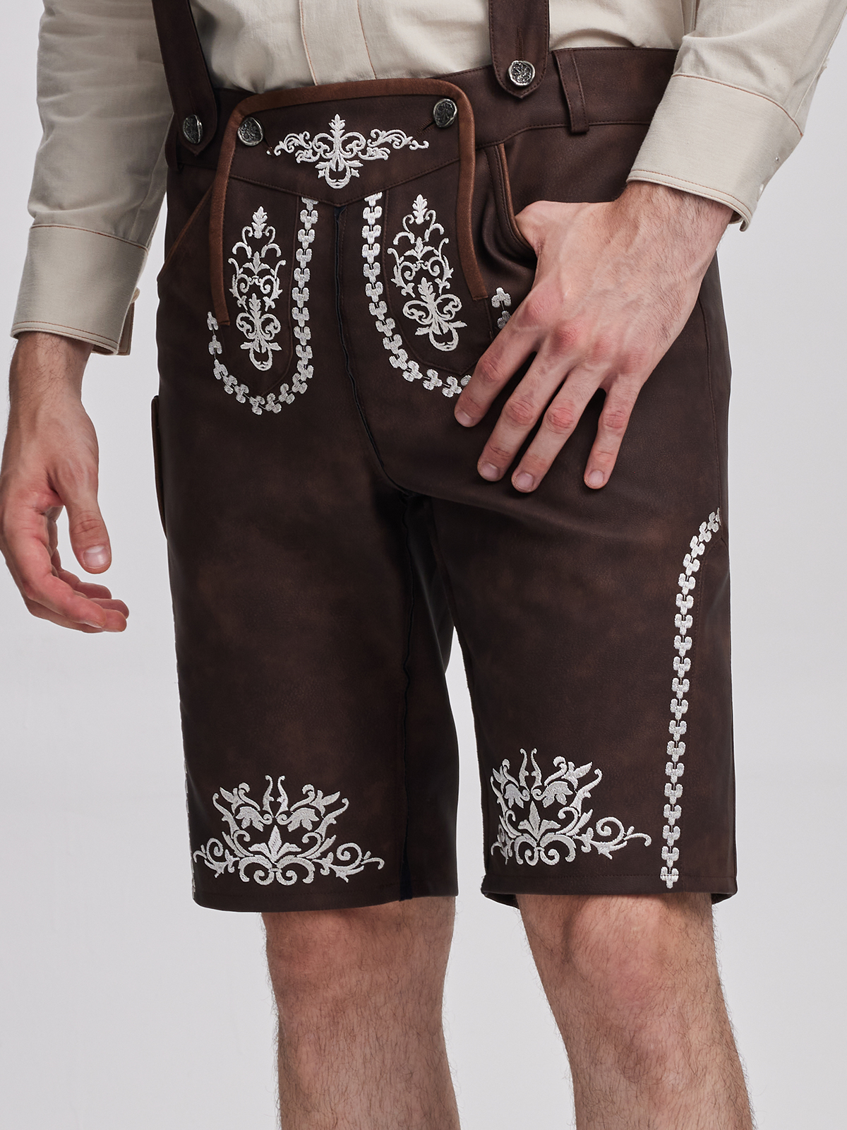 Hochgeschlossenes Dirndl Grün in eleganter Ausführung