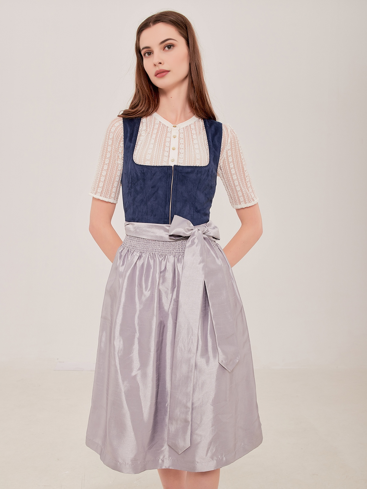 Blaues Samt Dirndl