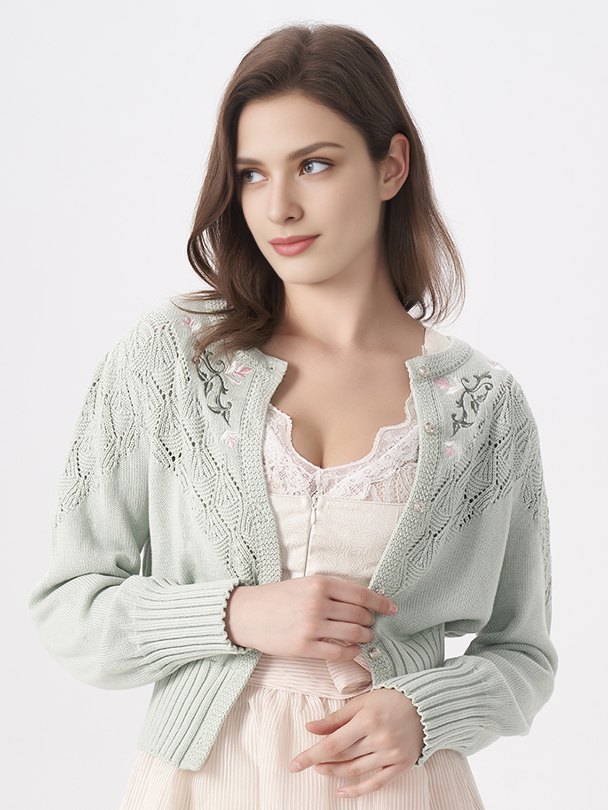 Moderne Dirndlbluse in Grün